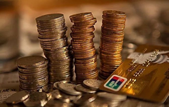 北京农商银行立足首都服务三农,农商银行以业务发展为中心