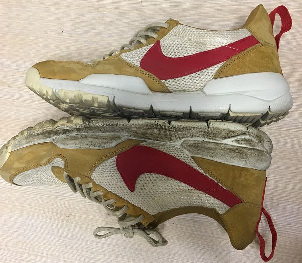 小白鞋容易脏一招让它干净又亮,小白鞋发黄用这招一刷就亮白如新