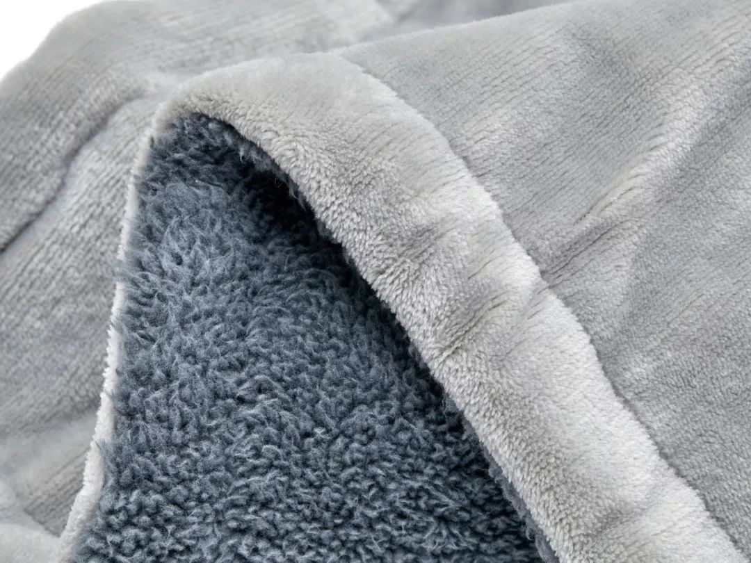 冬天盖着透气的毛毯,可以水洗的电热毛毯