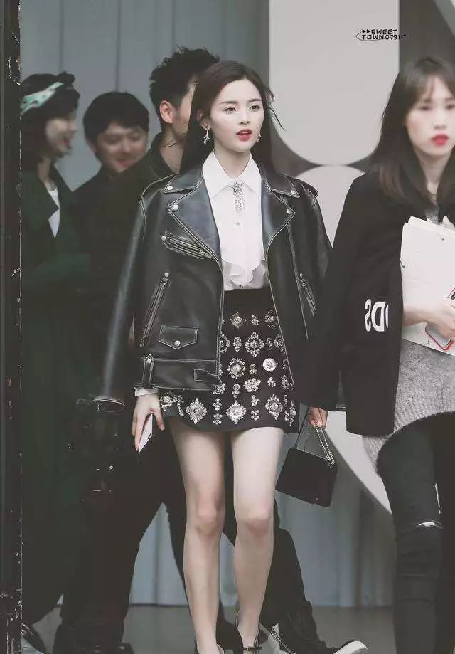 杨超越有钱榜,杨超越身价2019