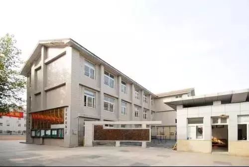 看看南京顶级学区房的价格,南京中学科利华学区房价格2021