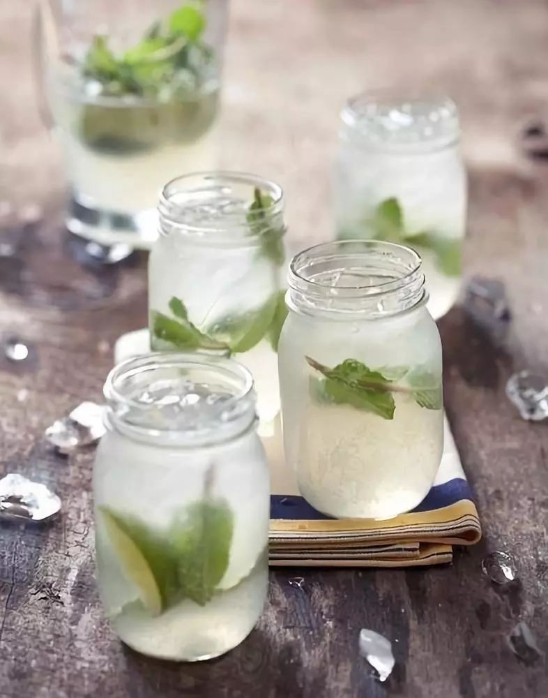 孩子咳嗽这几种食物小心越吃越咳,孩子秋咳需要吃药吗