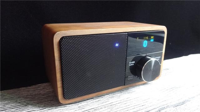 山进海顿迷你音箱收音机柔曼细音浸入耳