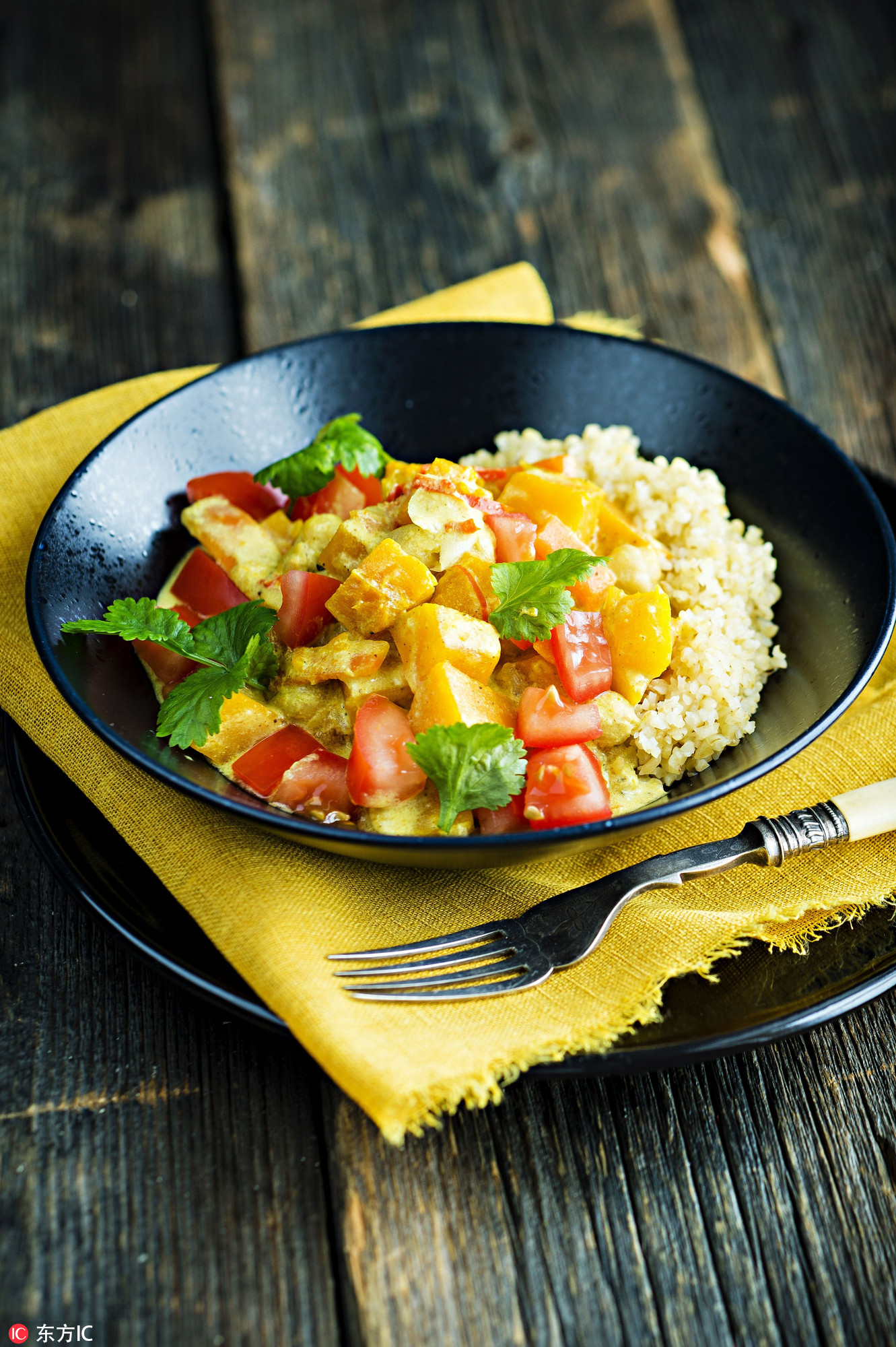 萌瓜万圣趴！餐桌请南瓜当主角，快来安排一下