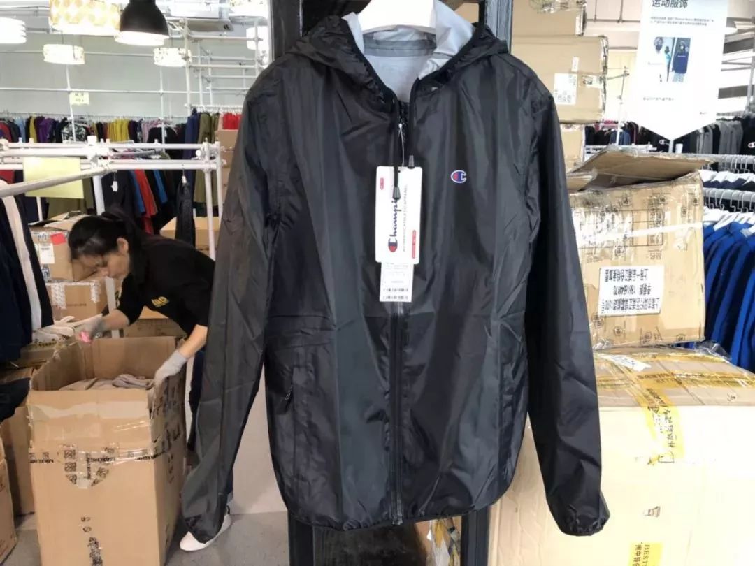 娼墝champion鏉ヨ,娼墝champion鏂版