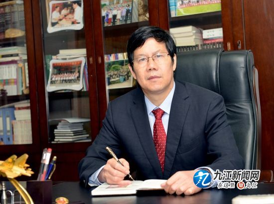 办好人民满意教育总目标,办人民满意的教育加强教育投入