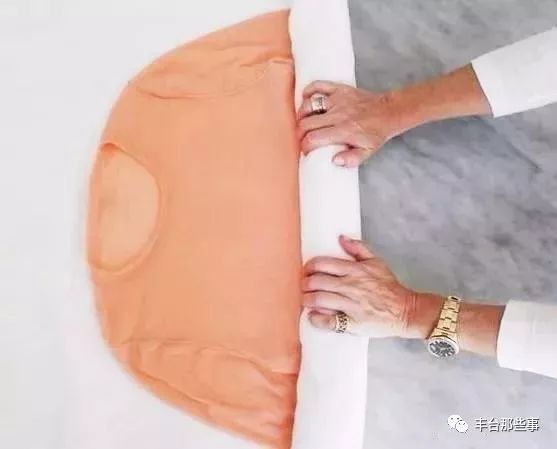 羊毛衣用洗衣粉泡一夜,羊毛衣可以用洗衣粉吗