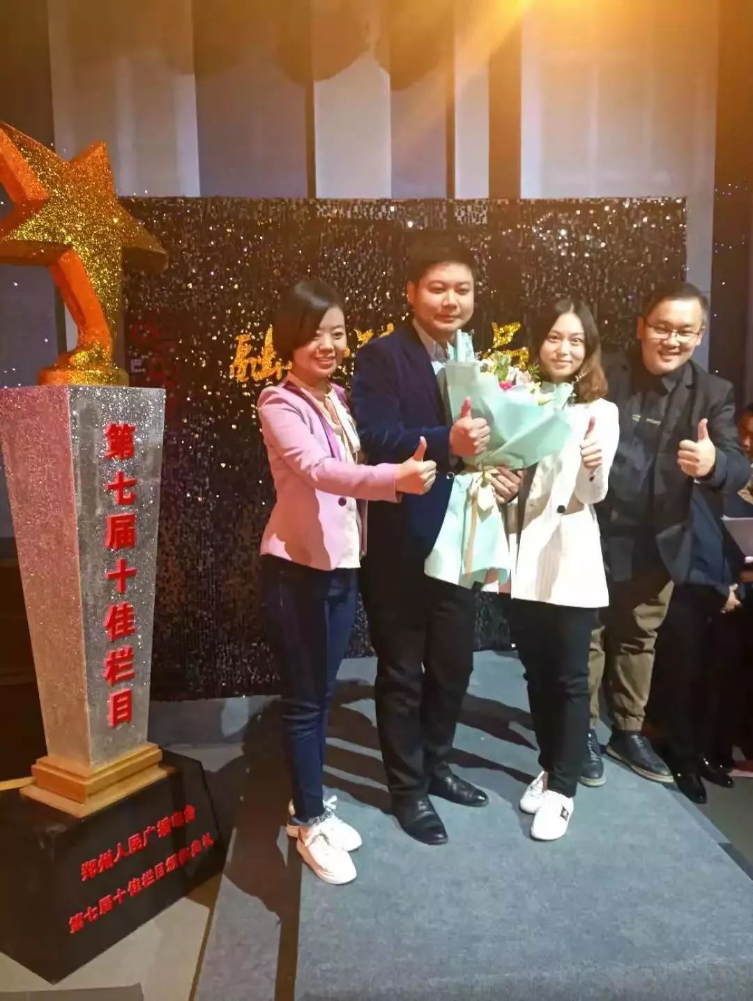 厉害了封面新闻,厉害了新品完整视频