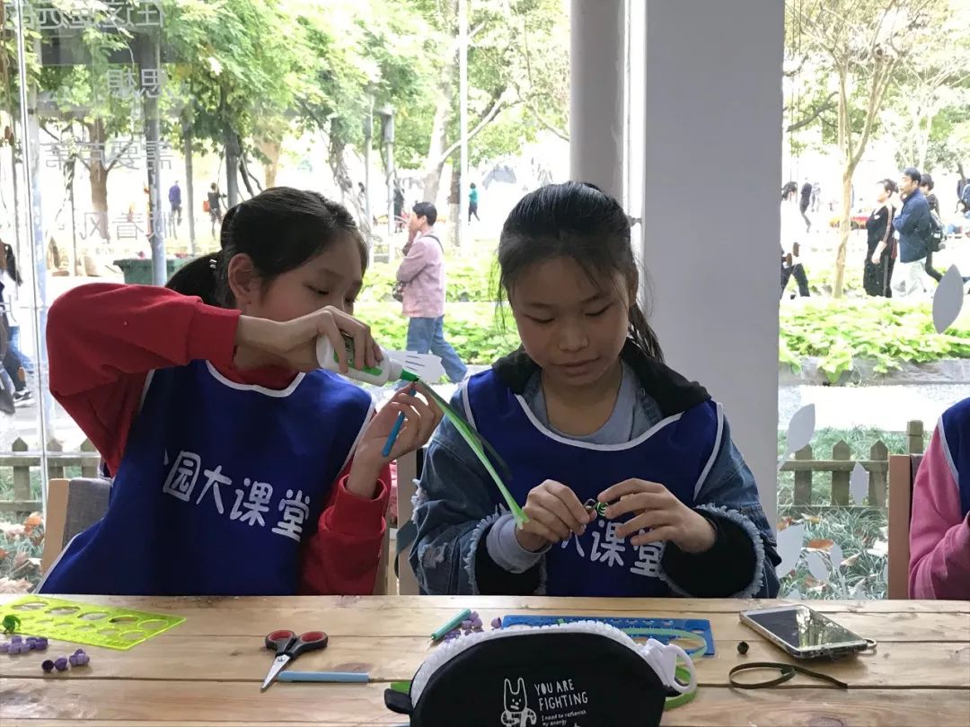 树叶拓印留住秋天,关于秋天的树叶拓印