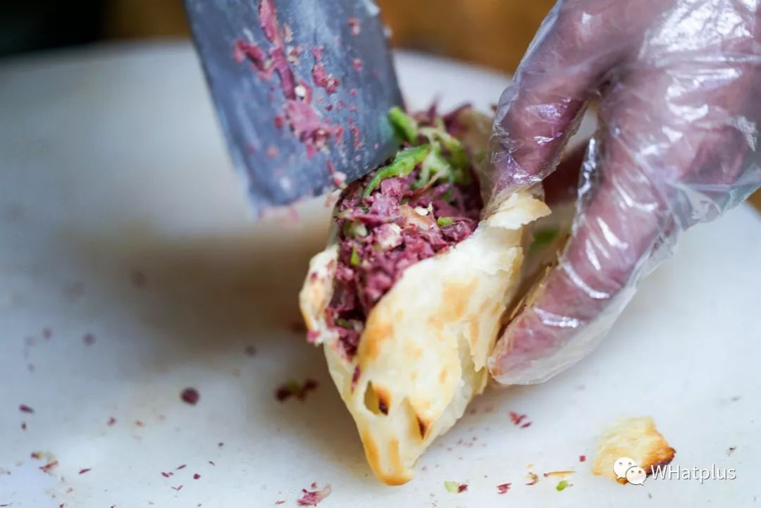 六渡桥深处的驴肉火烧馆，冬天暖胃养膘