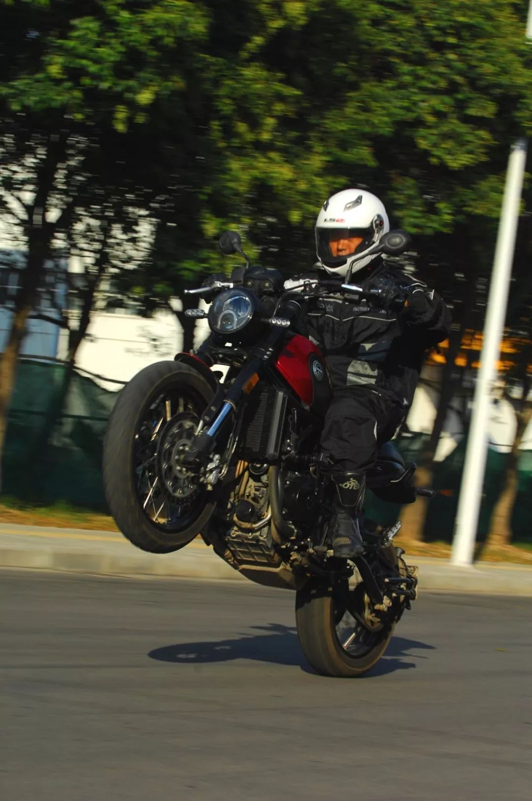 贝纳利幼狮leoncino500底价,幼狮500leoncinotrail