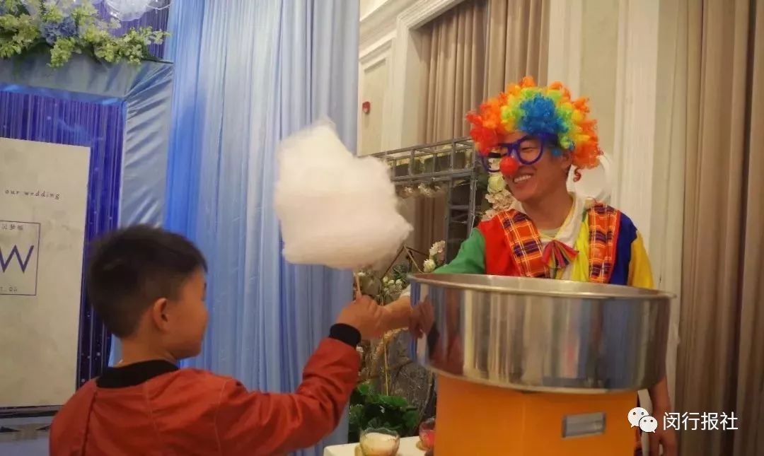 快，换上跑鞋，到上海最美林荫道中，参加欢乐嘉年华！