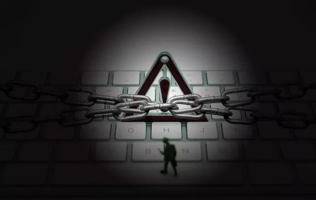 全部都是假货！35亿奢侈品被查，造假者月入100万…