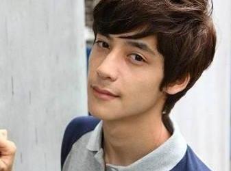 男生发型冬天什么发型比较合适,初中生男生冬天理什么发型