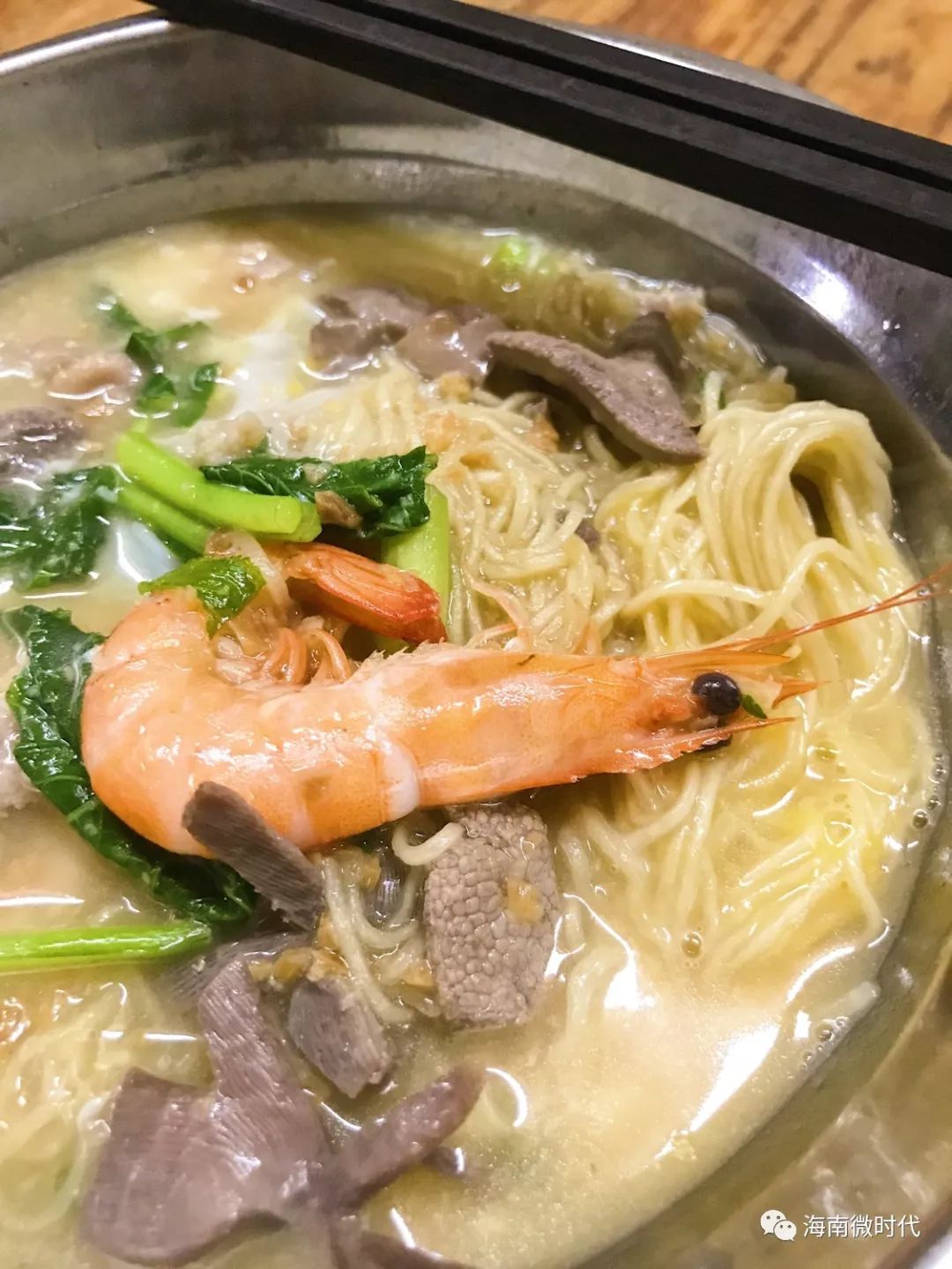 每一个喊着要减肥的海口人，最后都败给了这些宵夜摊！