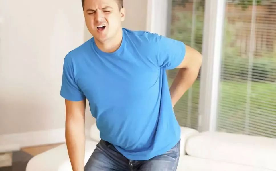 口臭脚臭鼻臭,口臭脚臭的原因有哪些啊