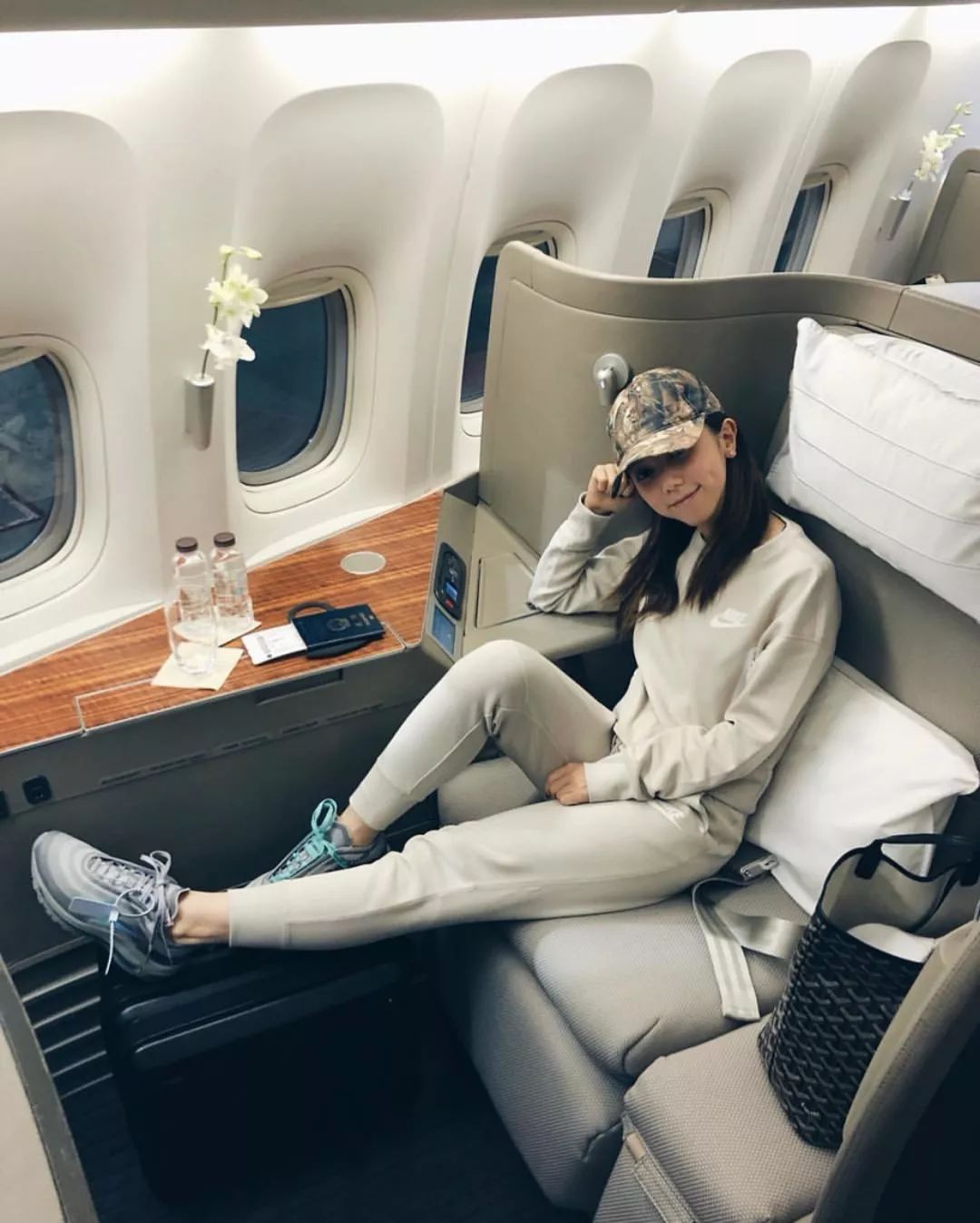 邓紫棋bbc百大女歌手,邓紫棋亚洲100名最美面孔