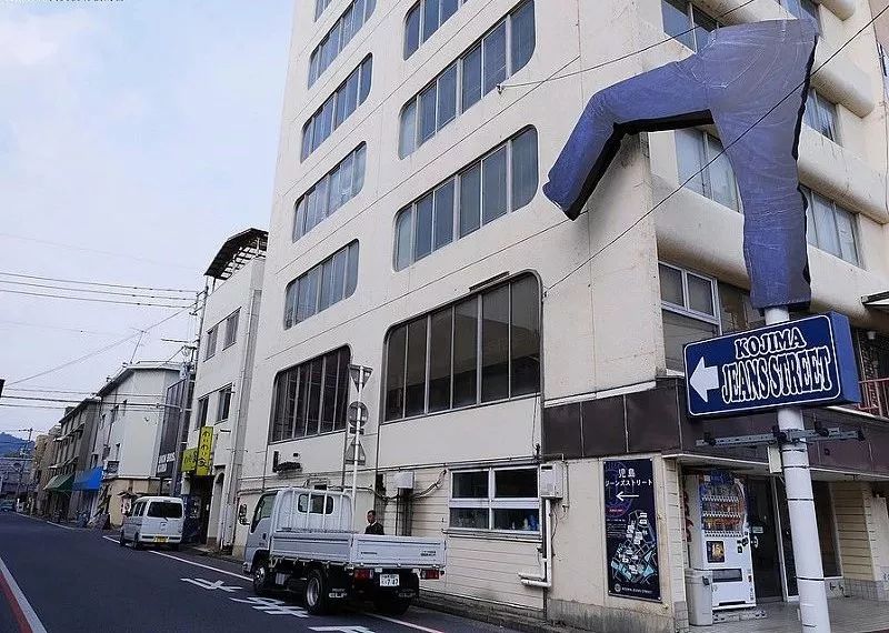 除了VansJapan，偏爱“日本制”的Vans还在默默推进着一个老司机系列