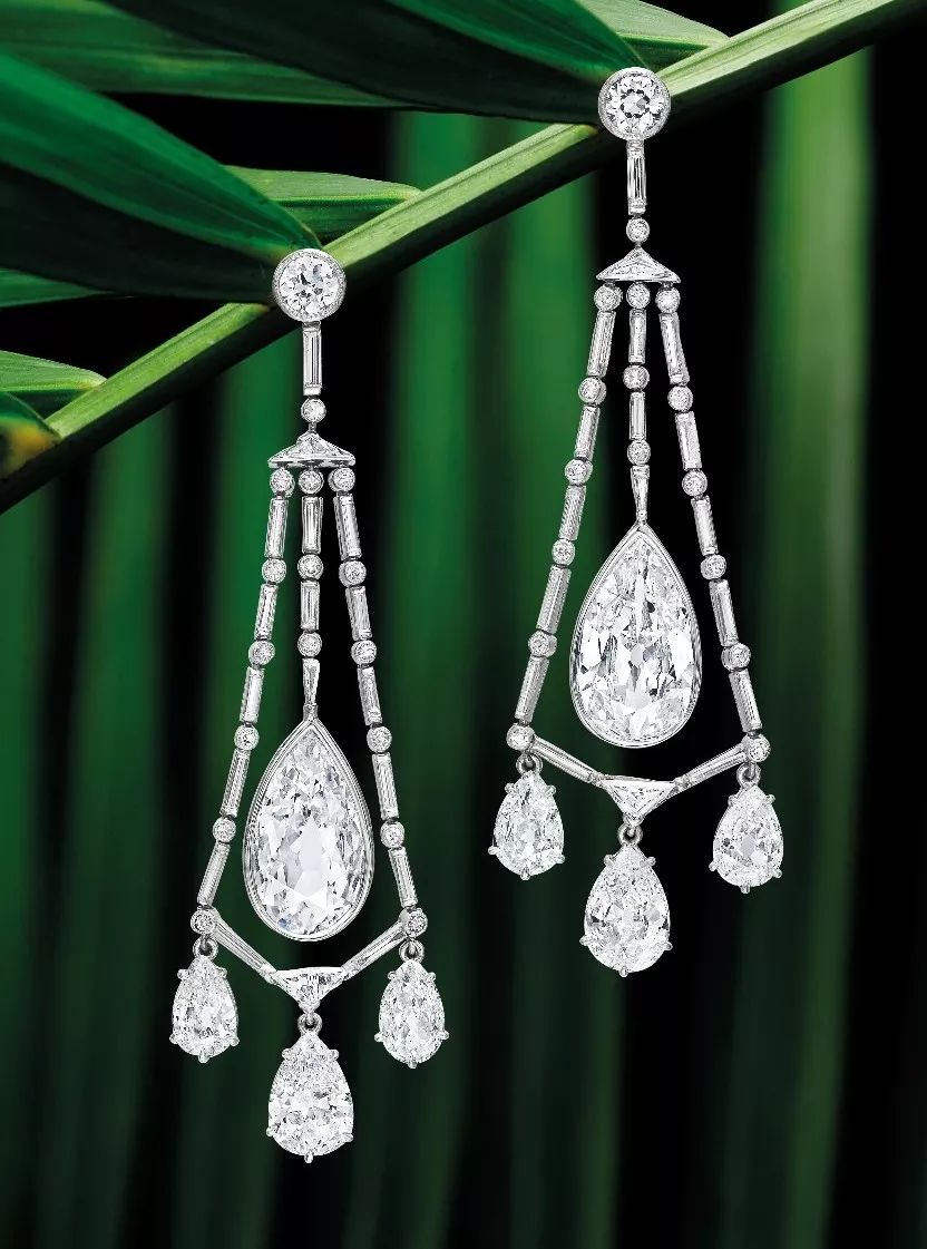 瑰丽彩宝,瑰丽珠宝及翡翠首饰春拍