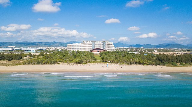 去三亚自由行美食攻略,三亚旅游美食攻略自由行路线推荐