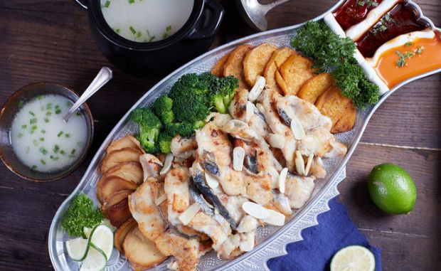 什刹海春季游玩攻略,超详细的北京什刹海逛吃攻略