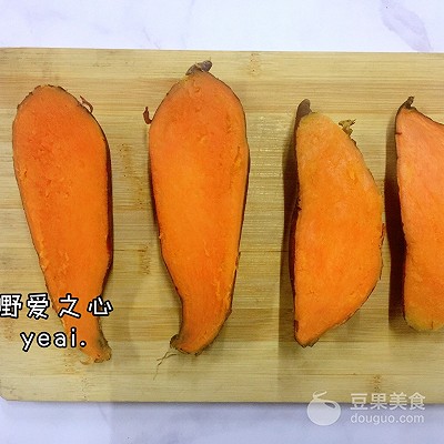 芝士焗红薯的简单做法,甜蜜蜜汁红薯的做法