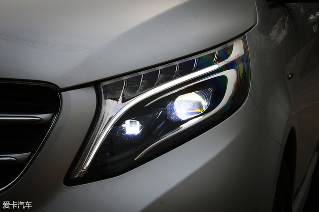 成都车展奔驰v260l尊贵加长版,爱卡汽车评分
