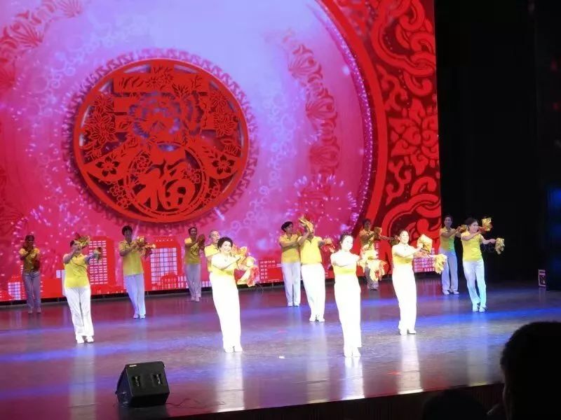 亮点大“晒冷”！明天，16个加油站用音乐为广马打call，就等你来！