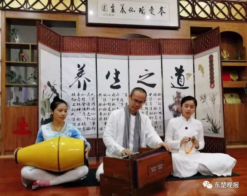 瑜伽百人团购活动等你来袭,千人瑜伽活动视频