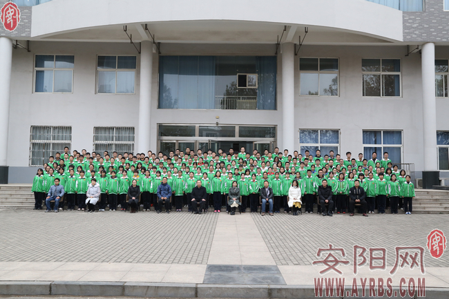 “正佳侨心班”引领安阳市实验中学特点发展之路