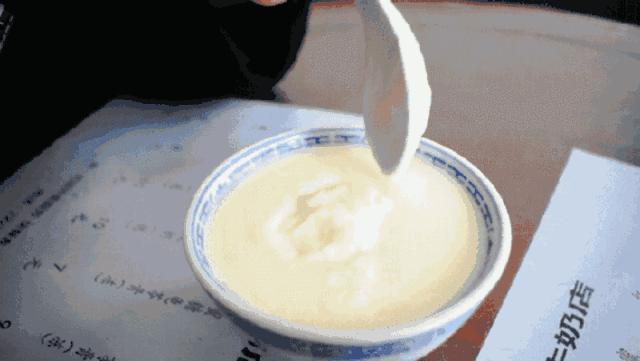 知乎票选“为了吃也要去一次的城市NO.1”