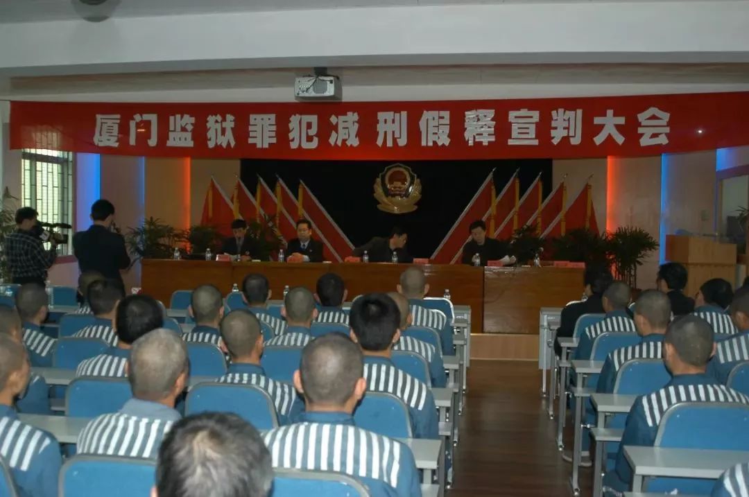 改革开放40年的回忆与展望勋章,改革开放40周年风雨兼程