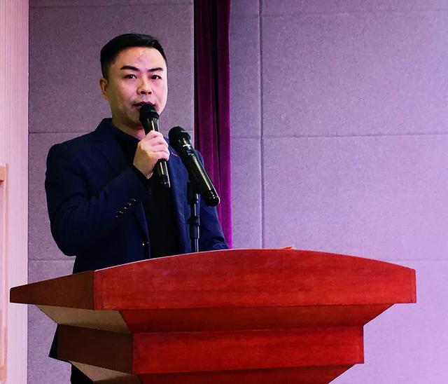 “陕西省第二届中小学生书法大赛获奖作品校园巡展”暨“陕西青年书法讲堂”进校园公益活动拉开帷幕