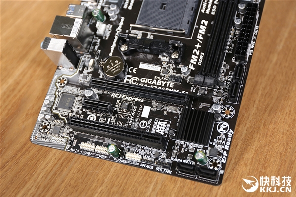 amda87680与7600有区别吗,2016年amd主板技嘉