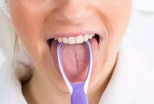 健康｜舌象：随身携带的“体检报告”