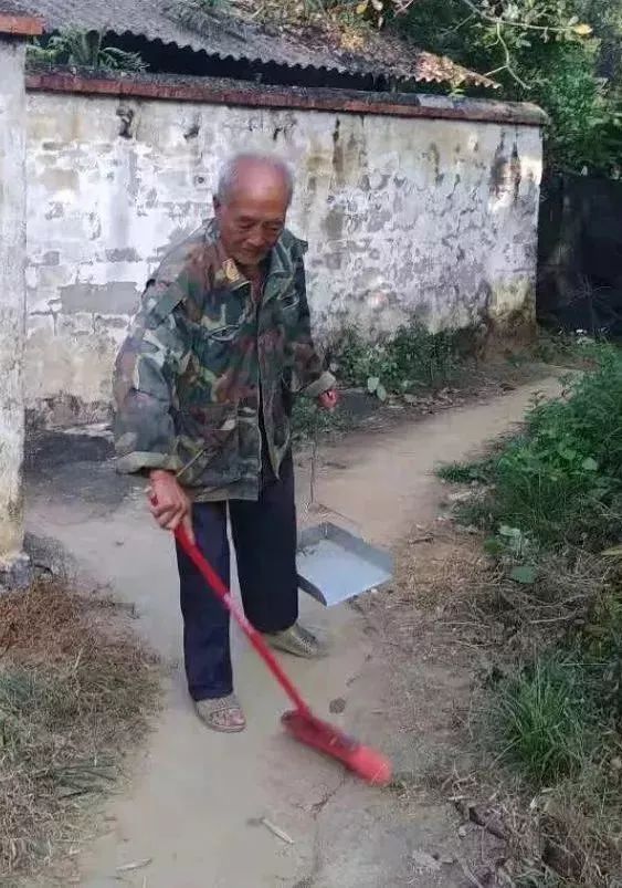 首届道德模范颁奖典礼视频,2018年河口县道德模范