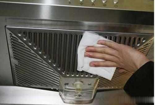 清洗油烟机方法最快最干净妙招,专业清洗油烟机用什么洗得干净