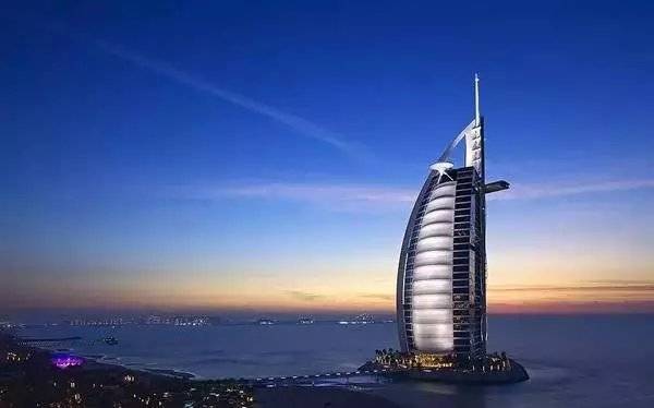 当迪拜人遇上阿拉丁神灯,迪拜旅游带阿拉丁神灯