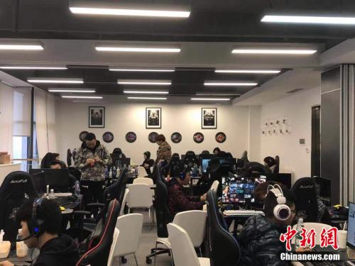 电竞选手or网瘾少年,电竞人生游戏