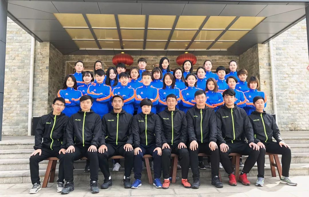 追梦！江汉大学女子足球队荣获时代楷模，武汉精神践行者（江大一周朋友圈）