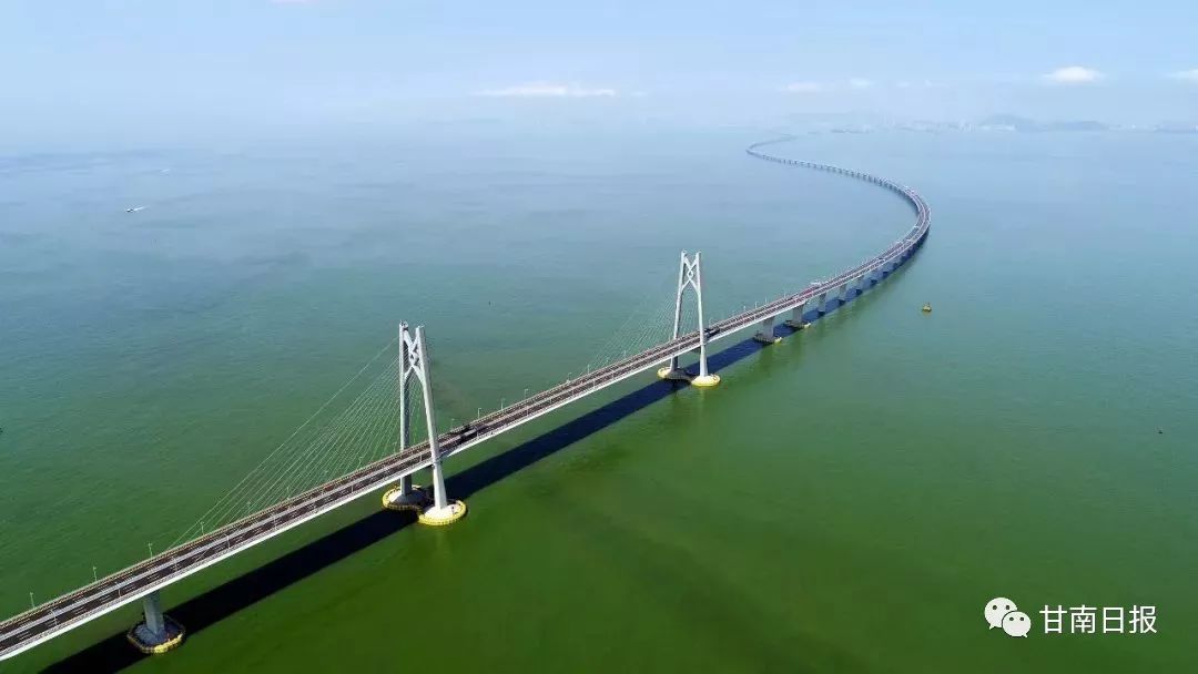 2020年度新华社照片,新华社2018年度图片精选