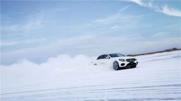 全新奔驰AMGGT跑车,全新奔驰amggt2023