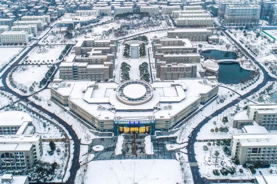 2018，刷爆河海人朋友圈的那些人和那些事儿~