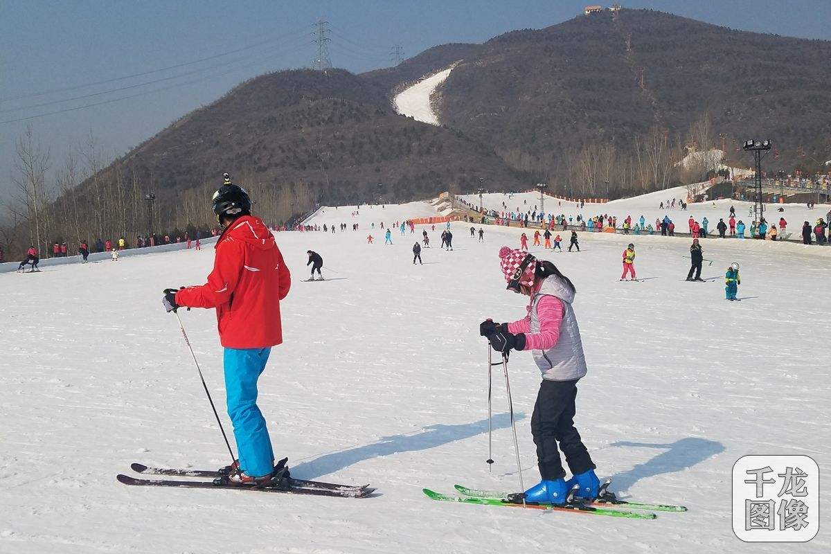 速度与豪情激烈比拼,速度与豪情比赛同框