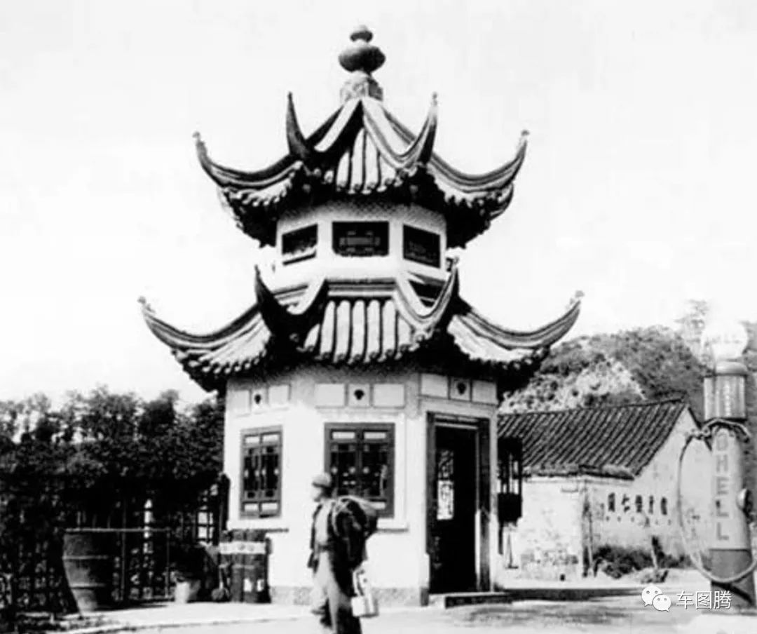 加油站百年演变史：从拖油瓶到女招待，为吸引顾客真是拼了