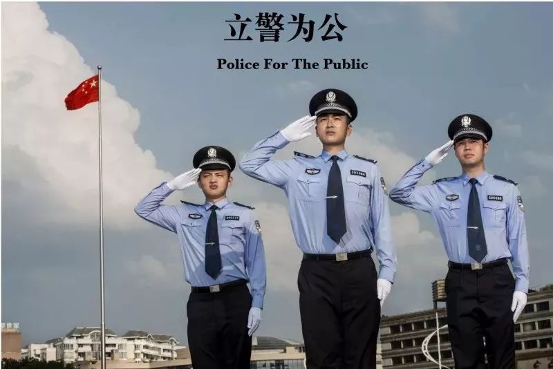 「秘籍」“三只手”，不但争“绩效”，还在写“年终总结”！附：桂林某“员工”刚做的一单……