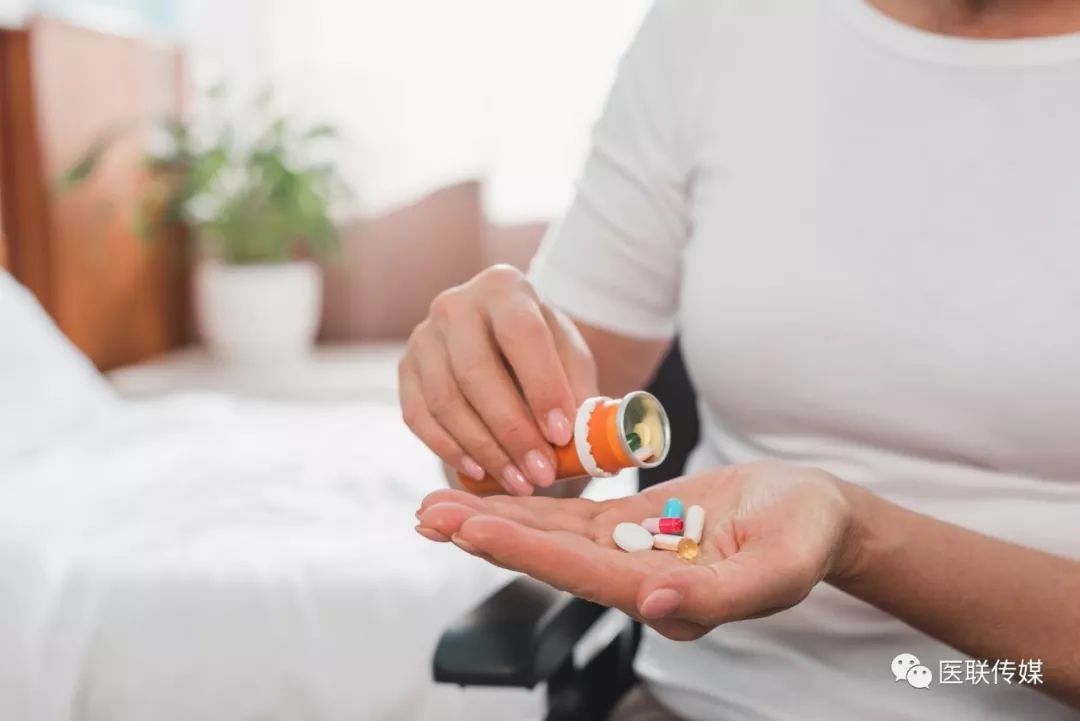 眼痒难忍浅谈过敏性结膜炎,一只眼睛发痒会是过敏性结膜炎吗