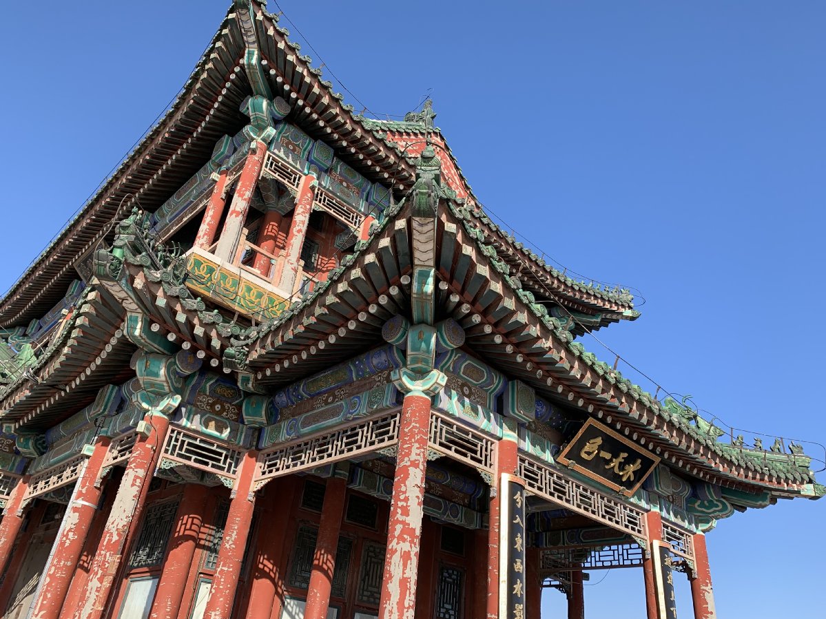 苹果xr主要是哪个摄像头拍照,苹果xr到苹果15前后置摄像头