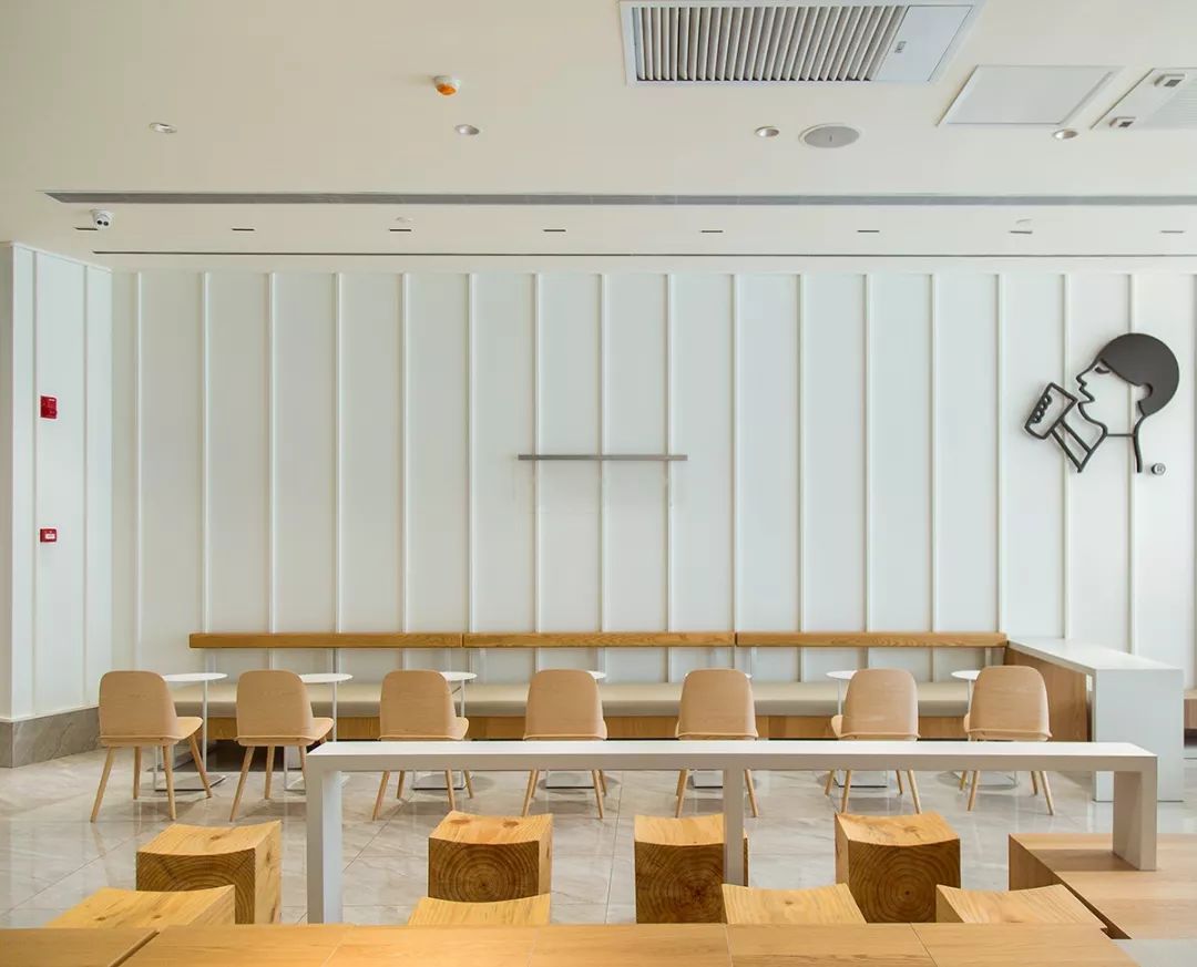 奶茶店集体卖黑糖和芋泥，难道是巧合吗？｜YiMagazine金字招牌