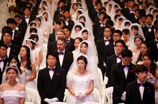 淫乱换血、逼良为娼、“包围”美国……这个*教邪**什么事都敢干！